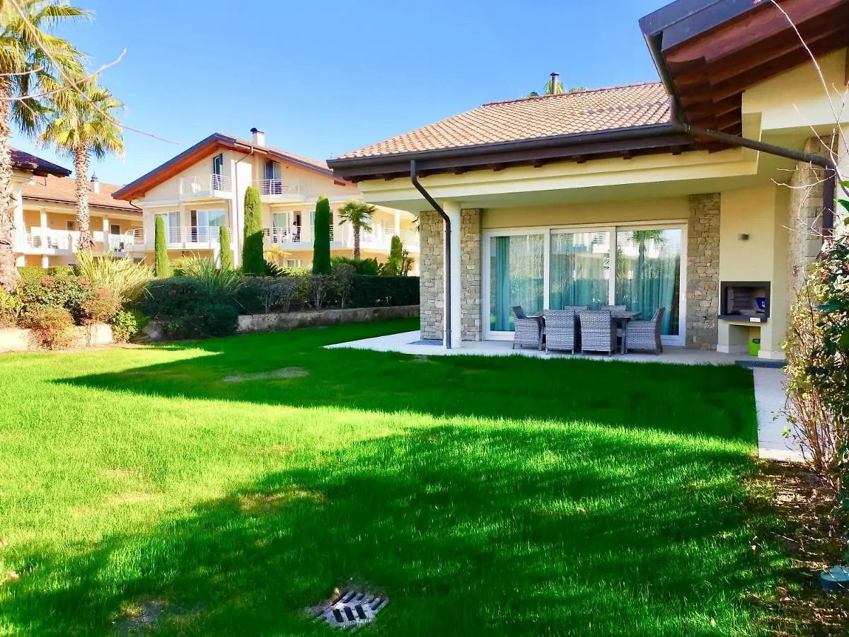 La Casa Di Elena Villa Sirmione