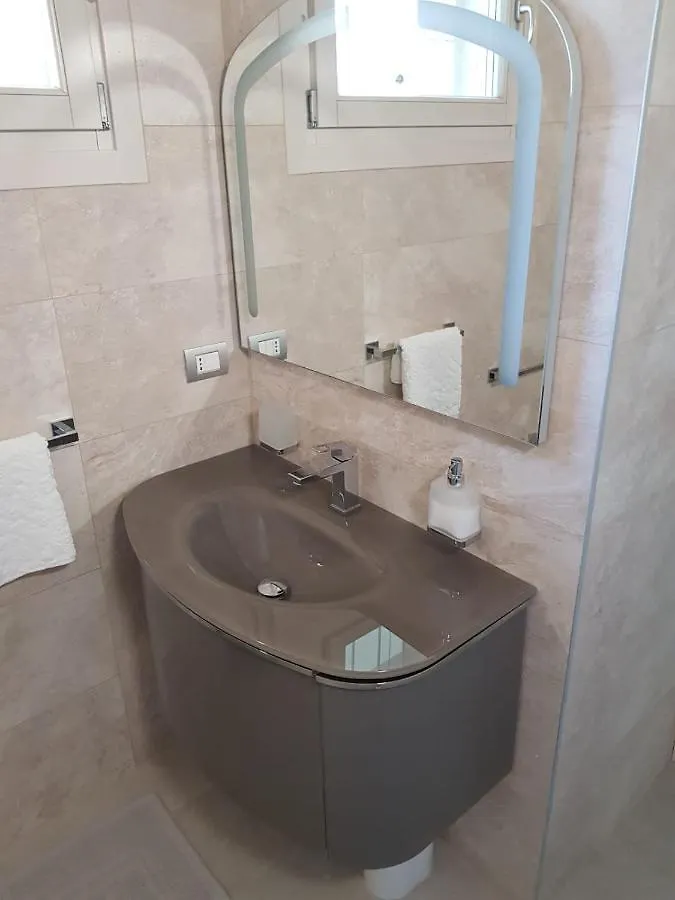 Villa La Casa Di Elena Vila Sirmione