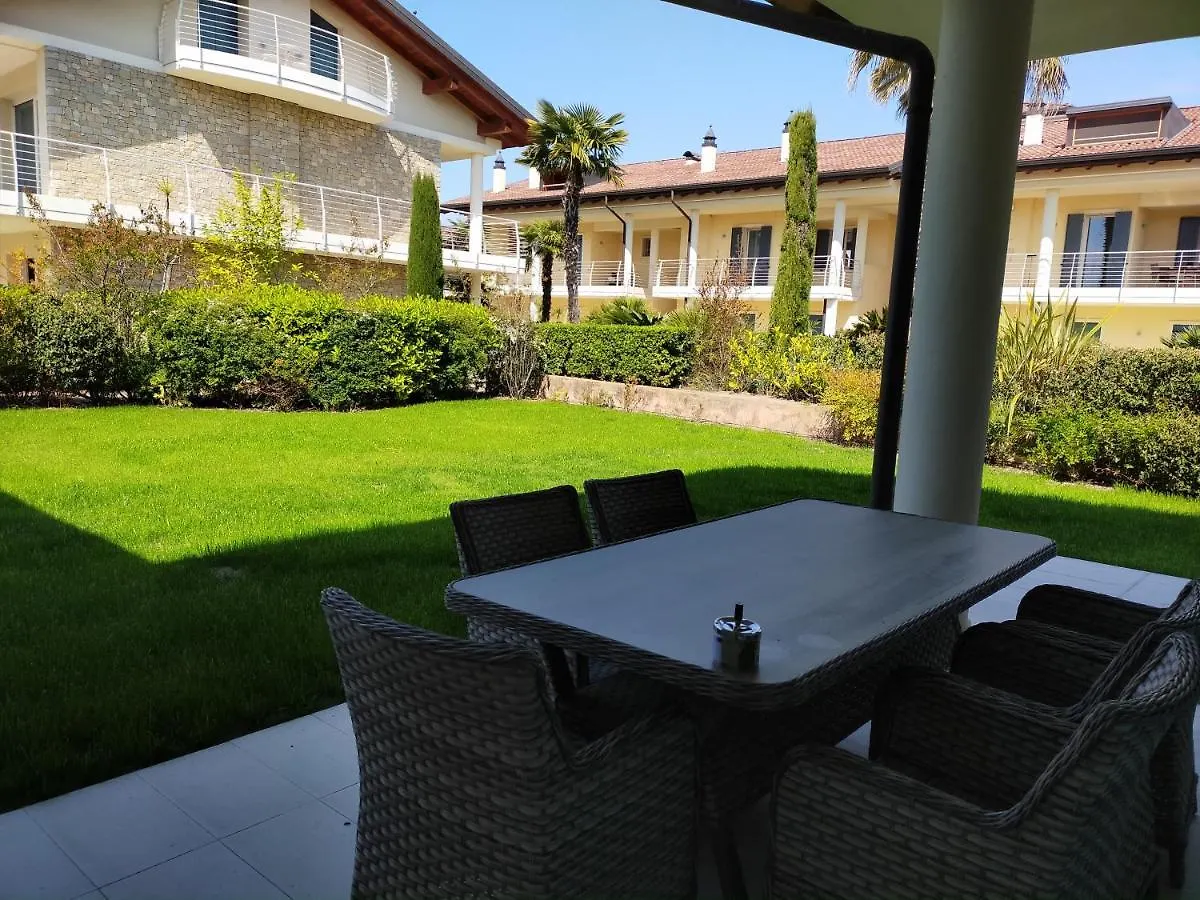 La Casa Di Elena Villa Sirmione